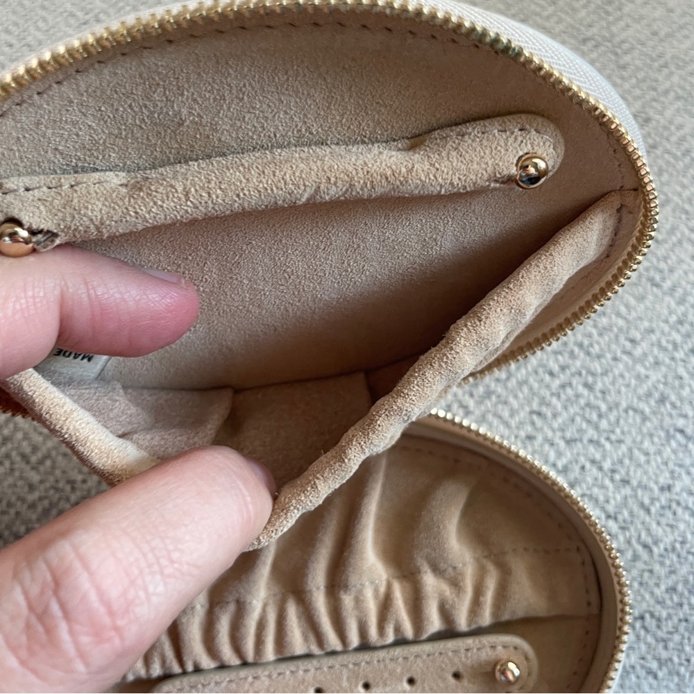 Cuyana Pebbled Leather Oval Jewelry Case in Light Beige with Gold Accent - Picture 7 of 7